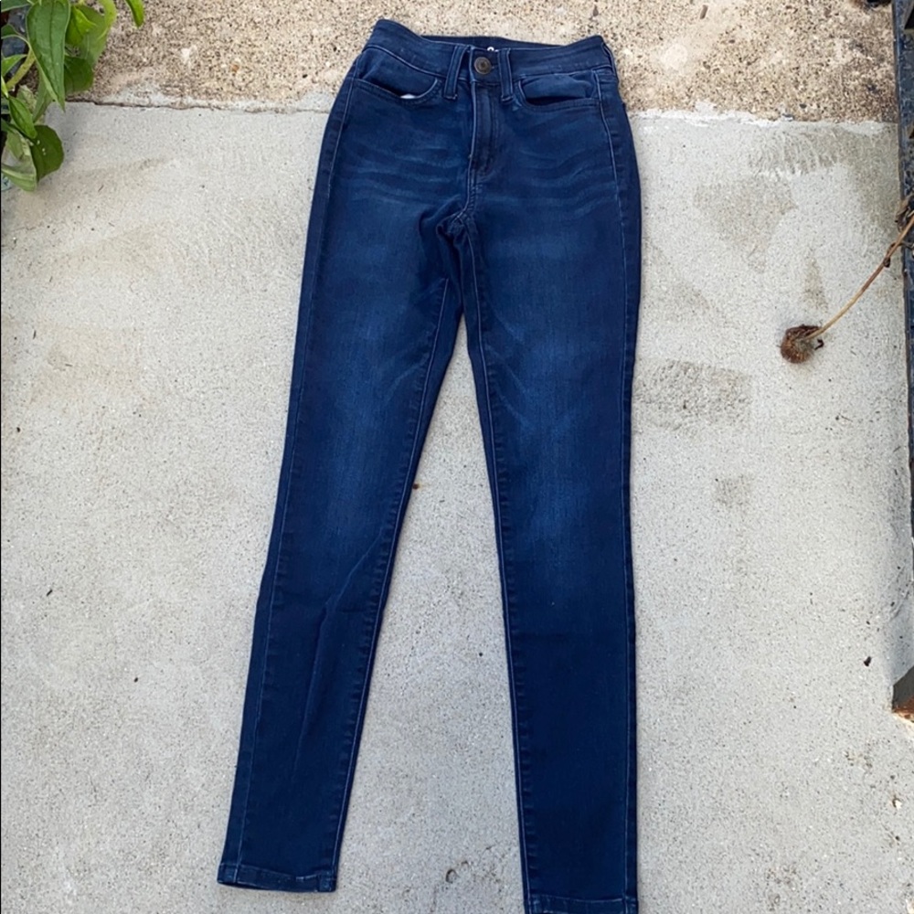 SOLD🌟 Ultimate Super high rise jeggings